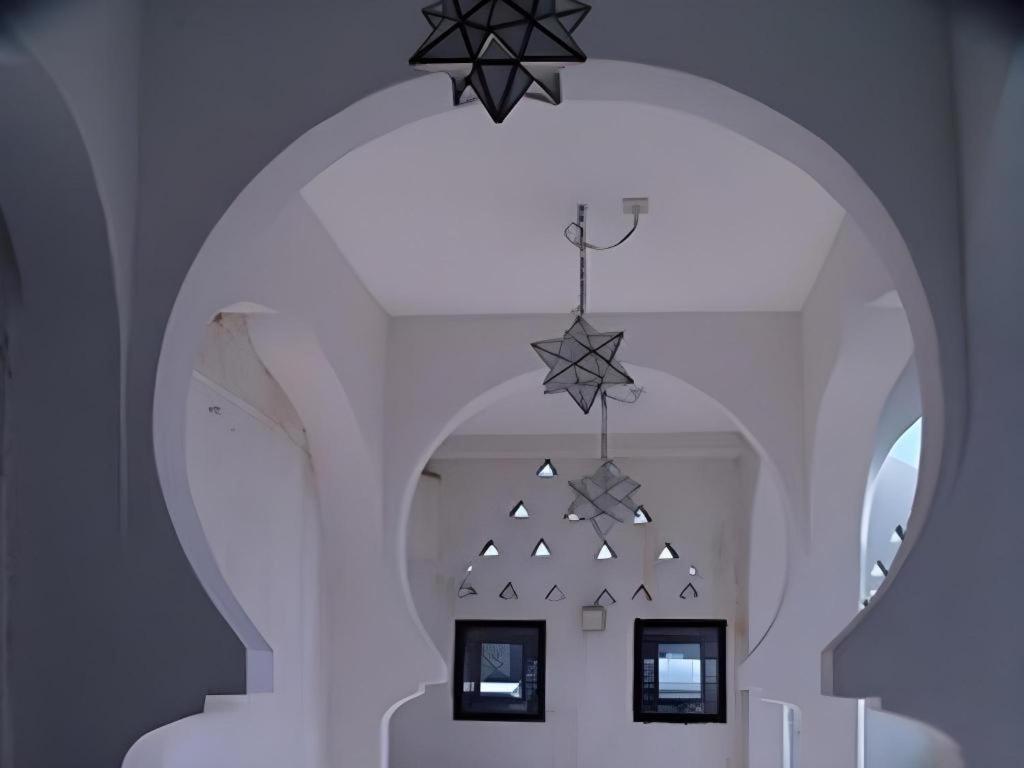 Arabian Art Hotel & Gallery Onjuku Exterior foto